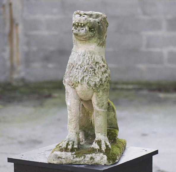 Grande Statue Lion Sur Rocher – Plâtre Patiné – Signée Fagotto – Déco
