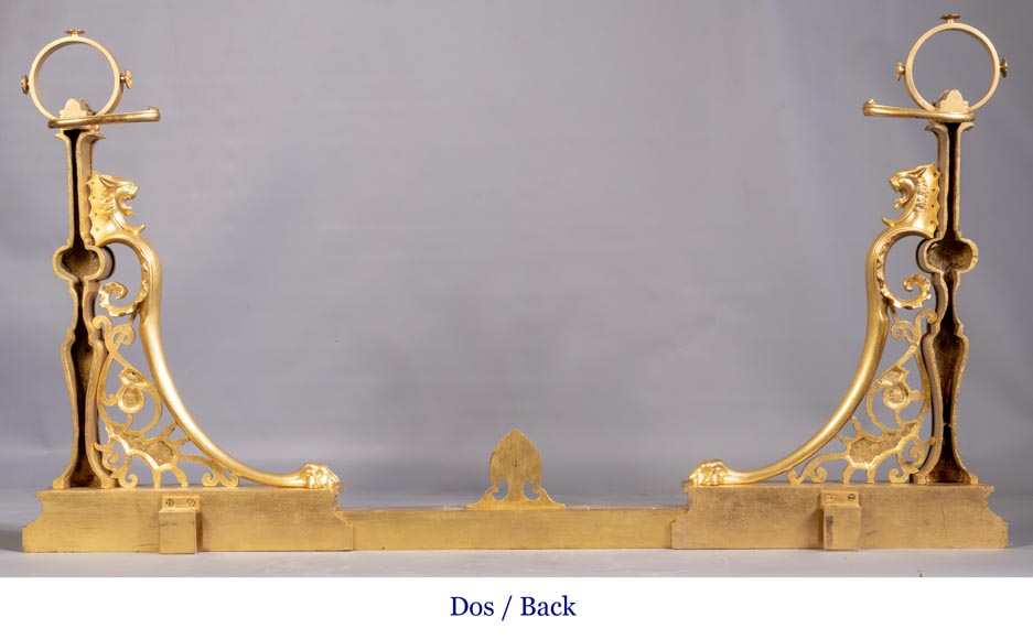 Paire de chenets de style Napoléon III en bronze doré au décors émaillé-10