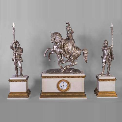 D'après Jean-Auguste BARRE (1811-1896) - Garniture de cheminée figurant Marie de Bourgogne partant à la chasse au faucon