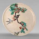 Théodore Deck (céramiste) et Éléonore ESCALLIER (peintre), plat aux oiseaux