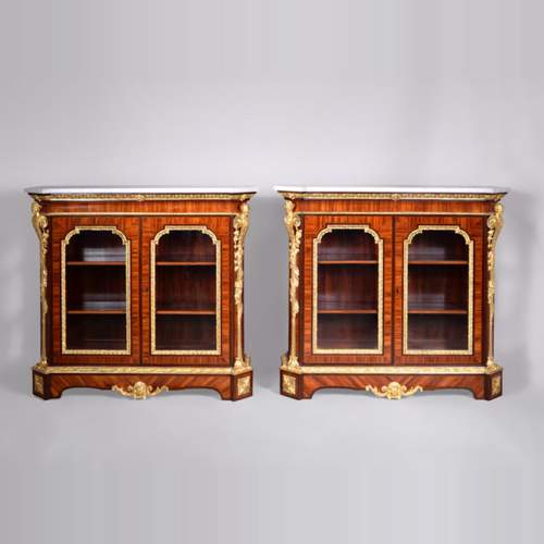 Georges Alphonse MONBRO (attribué à), Paire de bibliothèques basses aux espagnolettes de bronze 