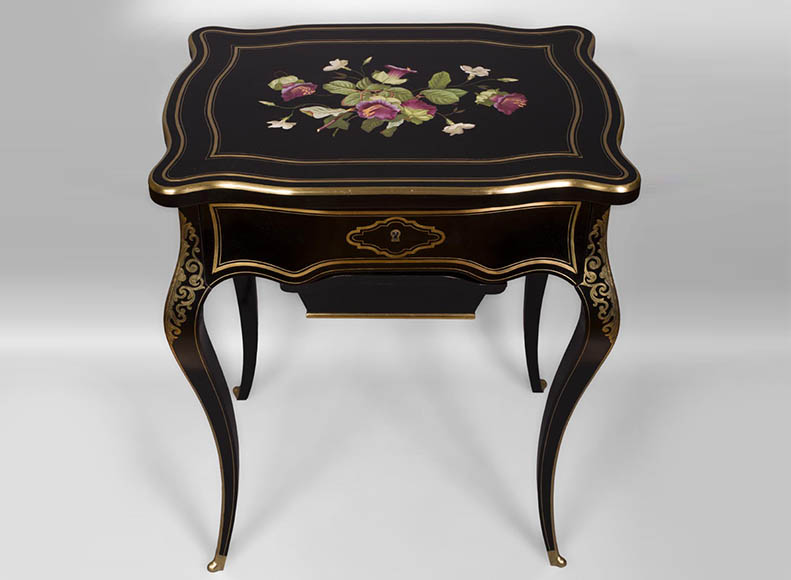 Julien-Nicolas RIVART (1802-1867) - Table à ouvrage en poirier noirci à décor de fleurs des champs en marqueterie de porcelaine-0