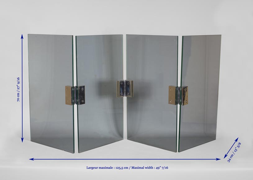 Pare étincelles à quatre vantaux en verre et métal chromé, années 1970-3