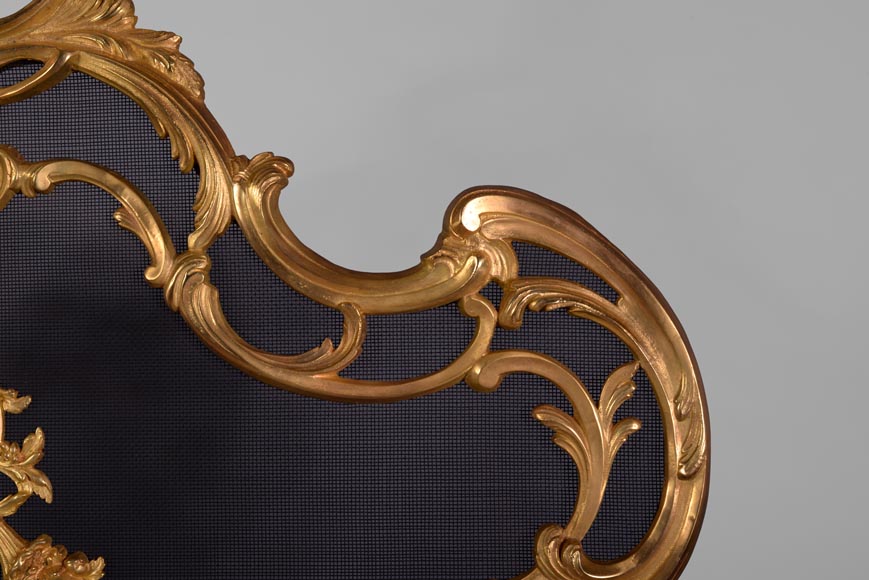 Pare-étincelles ancien de style Louis XV à décor de cornes d'abondance-3