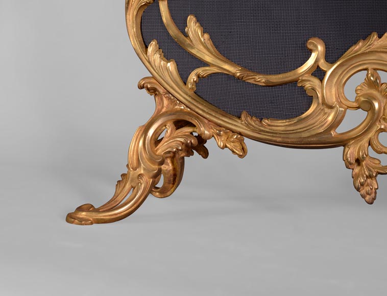 Pare-étincelles ancien de style Louis XV à décor de cornes d'abondance-4