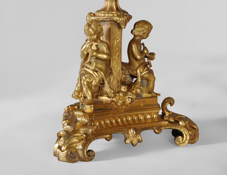 Importante garniture de cheminée Romantique en bronze doré aux Quatre Saisons-7