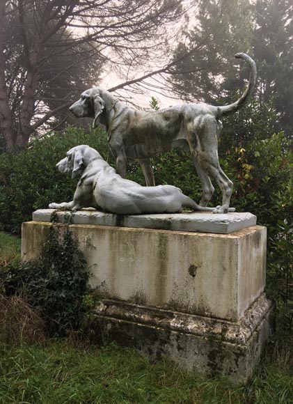 ""Hunting dogs"", exceptional antique cast iron statue signed by Camille Gaté, model from the 1889 World's Fair_fr