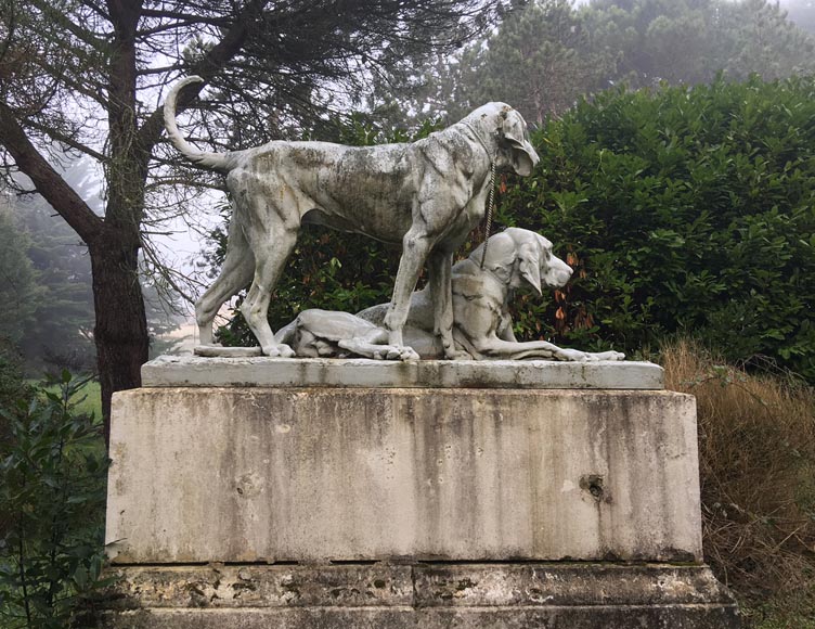 ""Hunting dogs"", exceptional antique cast iron statue signed by Camille Gaté, model from the 1889 World's Fair_fr