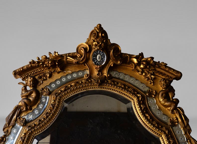 Beau miroir ancien à parecloses de style Napoléon III à décor de putti-1