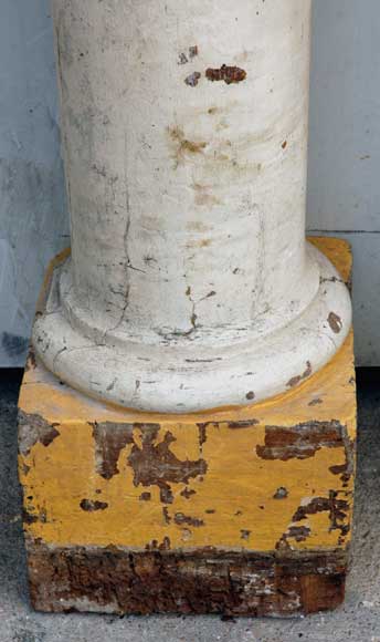 Paire de colonnes en bois  du XVIIIe siècle-3