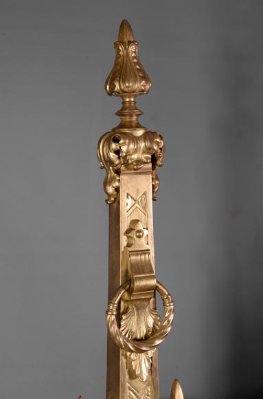 Paire de chenets ancienne de style Napoléon III en bronze doré aux têtes de lions -2