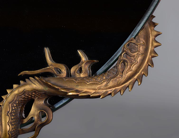 Gabriel VIARDOT (Att. à) - Très beau miroir japonisant en croissant de lune au dragon en bronze patiné-4