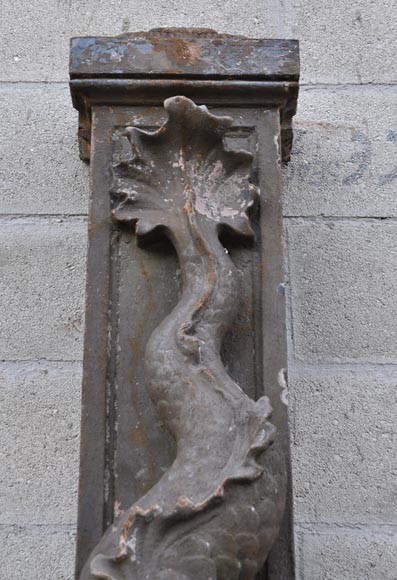 Gustave Eiffel (1832-1923) - Two cast iron dolphins coming from the Pont de la Porte de France in Grenoble, circa 1892_fr