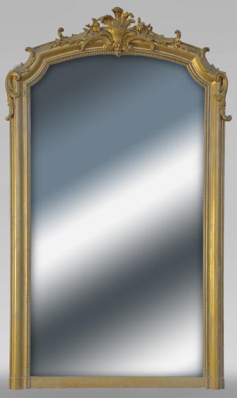Petit trumeau ancien de style Louis XV peint aux perles-0