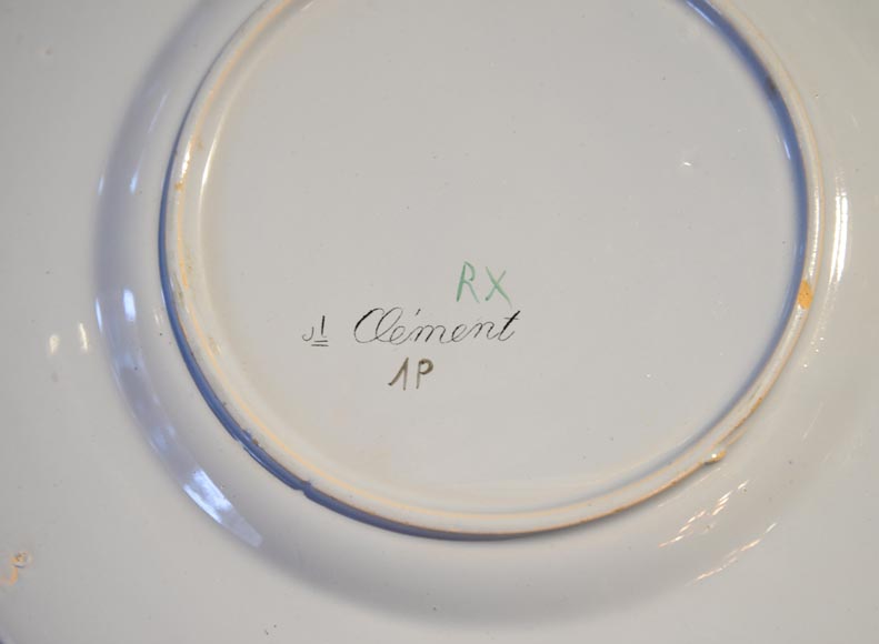MAGNIFIQUE DINETTE ANCIENNE EN ST CLEMENT 39 Pièces EUR 399,00 - FR