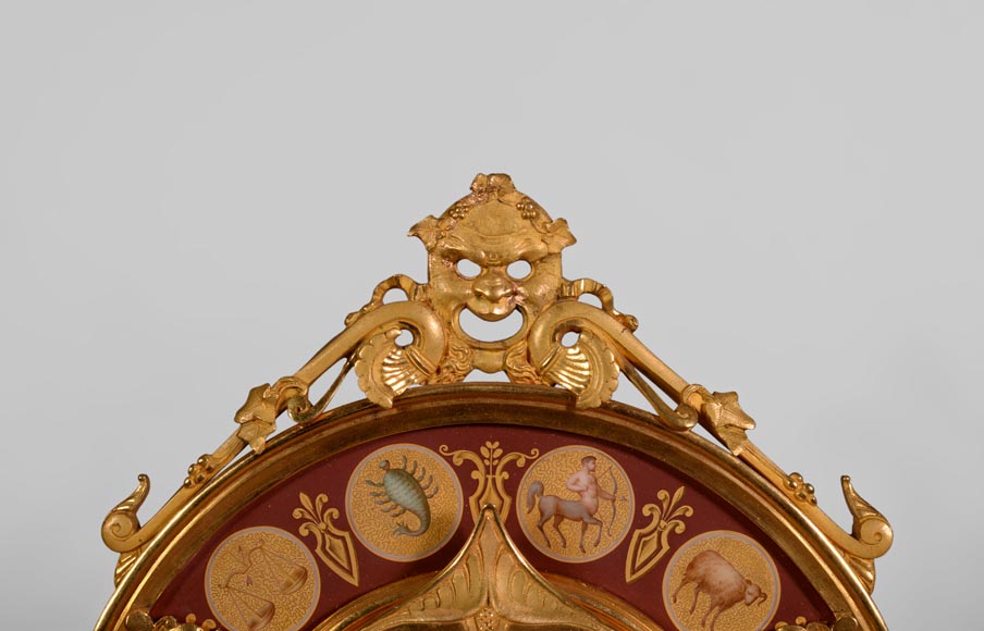 Garniture de cheminée de style Néo-Pompéien, en bronze doré et porcelaine rouge-3