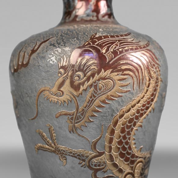 Cristallerie Saint-Louis, Vase au dragon, avant 1900-1