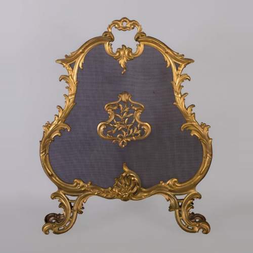 Beau pare-étincelles ancien de style Louis XV au décor en bronze doré et aux branches d'olivier
