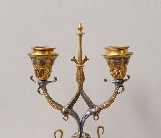 Victor GEOFFROY-DECHAUME (modèle de) et Auguste-Maximilien DELAFONTAINE (bronzier) - Garniture « Persane » en bronze doré et argenté-8