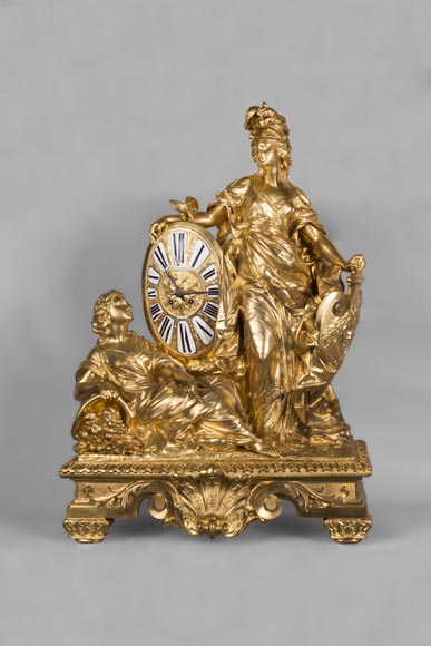 Importante pendule en bronze doré, signée LEROLLE Frères Paris, figurant Cérès aux pieds de Minerve présentant son bouclier-0