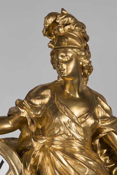 Importante pendule en bronze doré, signée LEROLLE Frères Paris, figurant Cérès aux pieds de Minerve présentant son bouclier-2