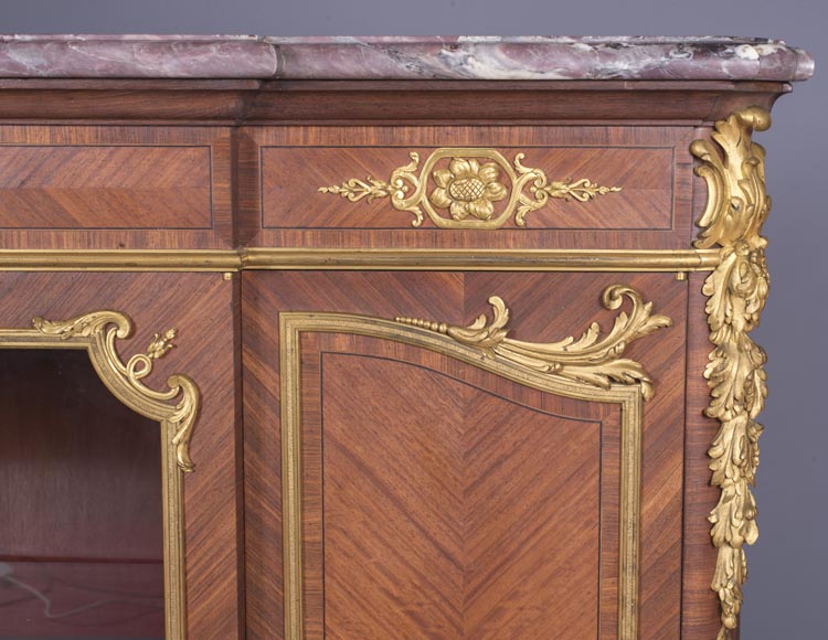 Bas d'armoire Napoléon III, de style Louis XV-6