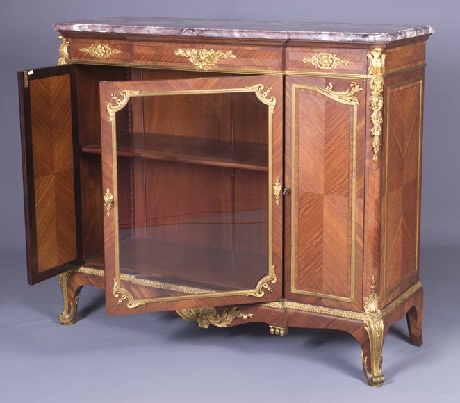 Bas d'armoire Napoléon III, de style Louis XV-9