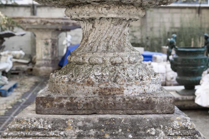 Fonderie Ducel, Grand vase aux sirènes, deuxième moitié du XIXe siècle-7