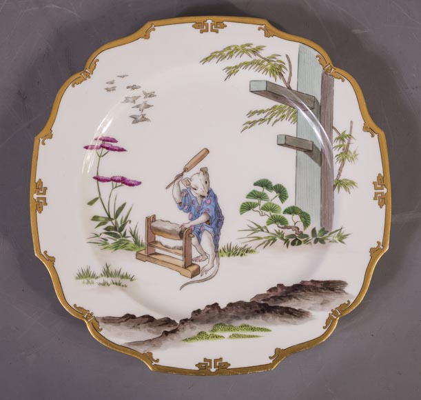 Ch. PILLIVUYT & Cie, Paris - « Le village secret des souris » Ensemble de 12 assiettes japonisantes inspirées par la Manga de Hokusai-8