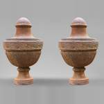 Paire de vases couverts d'époque Louis XVI, en fonte