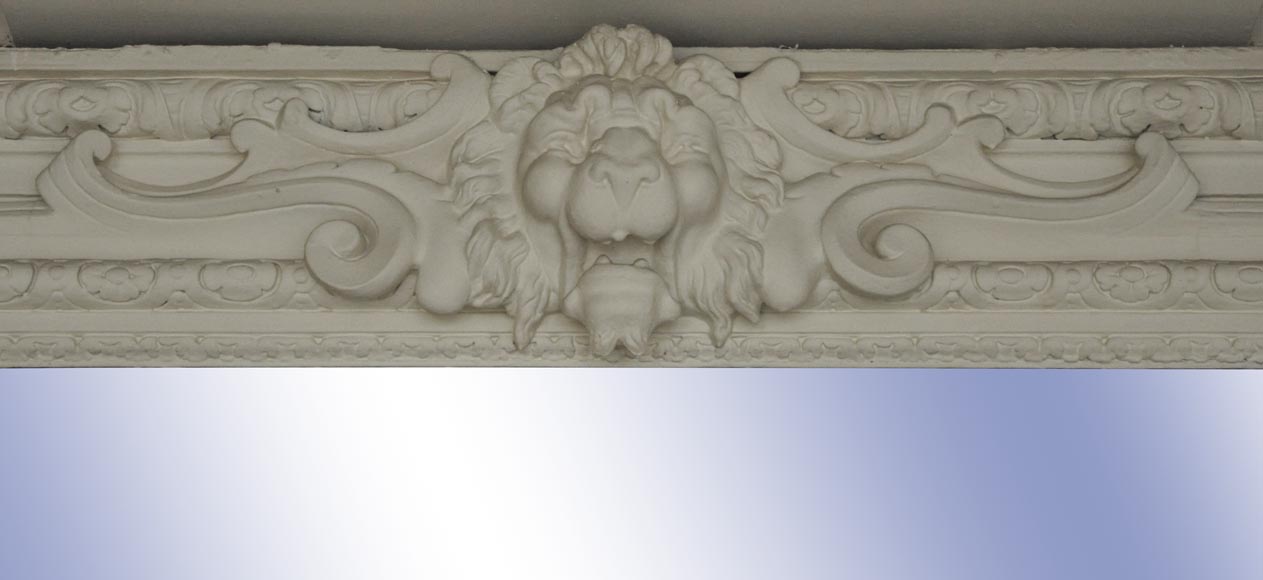 Miroir ancien de style Napoléon III, fronton orné d'une tête de lion-1