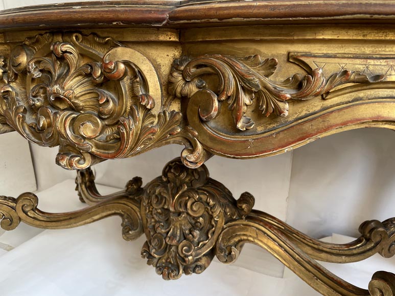 Table de milieu de style Louis XV en bois doré sculpté, XIXe siècle-7