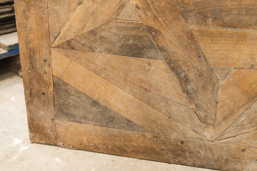 Lot de parquet ancien en noyer, décor à l'étoile de David, XVIIIè siècle-3