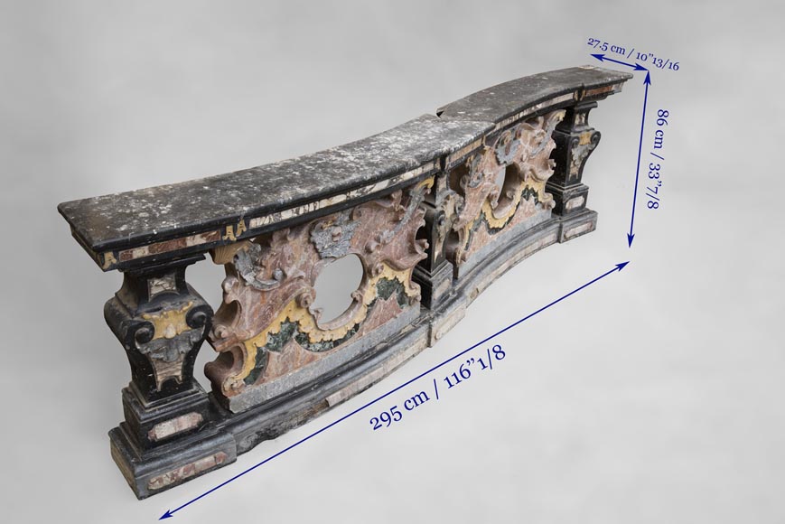 Paire de balustrades de style Baroque en marbre polychrome-12