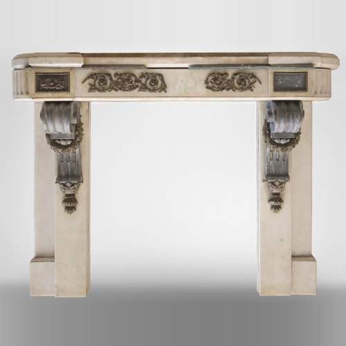Console Napoléon III en marbre statuaire et marble Bleu Turquin à décors de bronzes