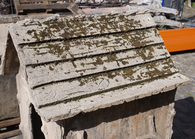 Belle niche en ciment de style Rocailleur avec mousse sur le toit-3