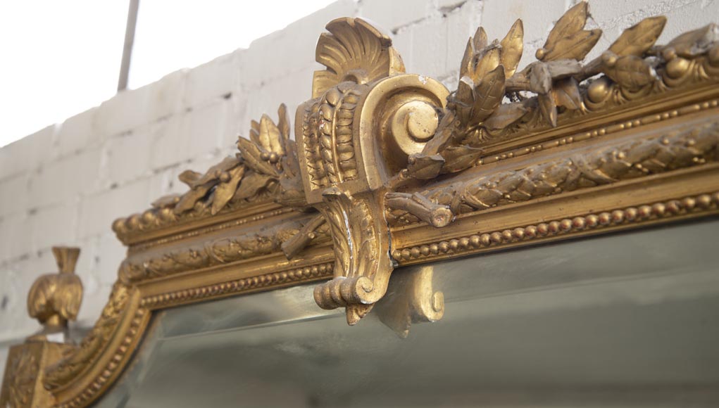 Trumeau ancien doré, de style Napoléon III, au miroir biseauté-2