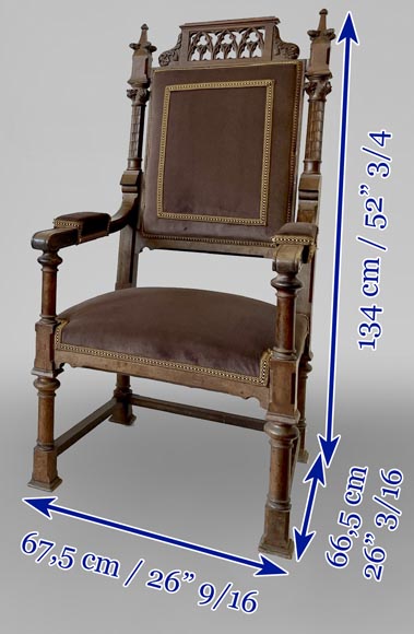 Paire de fauteuils Néo-Gothiques en noyer, XIXe siècle-8