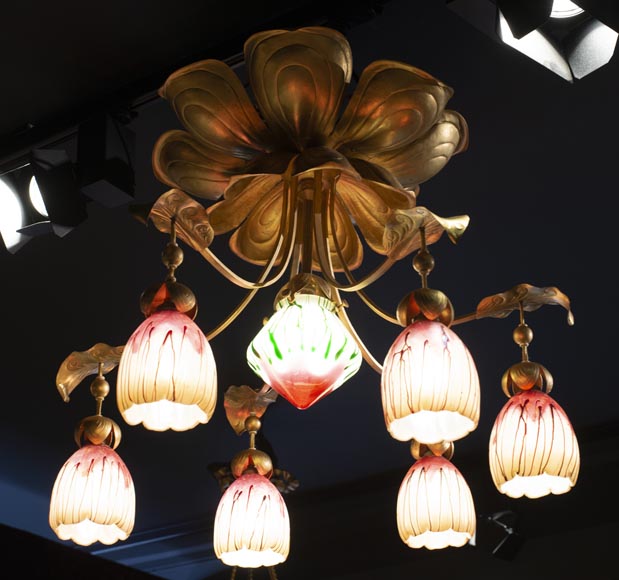 Lustre ancien de style Art Nouveau à sept lumières-1
