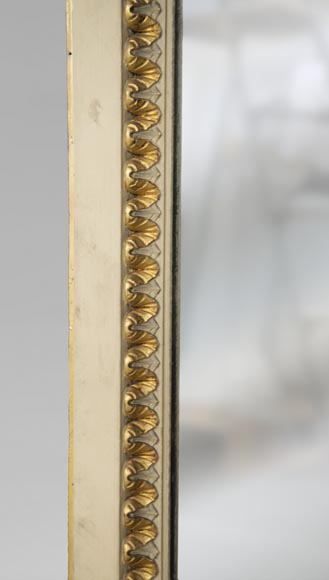 Trumeau ancien orné d'une frise dorée de style Louis XVI-3