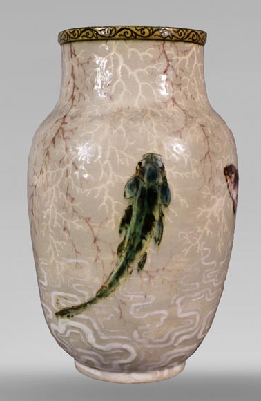 Edmond LACHENAL (1855-1930) - Vase ovoïde en céramique vernissée à décor de carpes-3