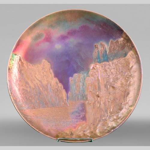 Clément MASSIER, Allégorie de Dante, plat en céramique émaillée à couverte irisée