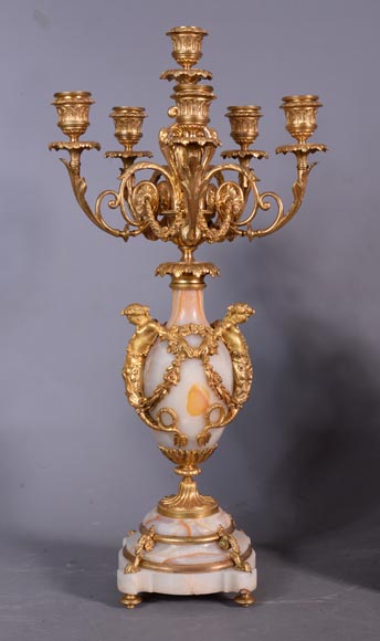 Garniture de cheminée en onyx et en bronze doré Napoléon III, vers 1860-7