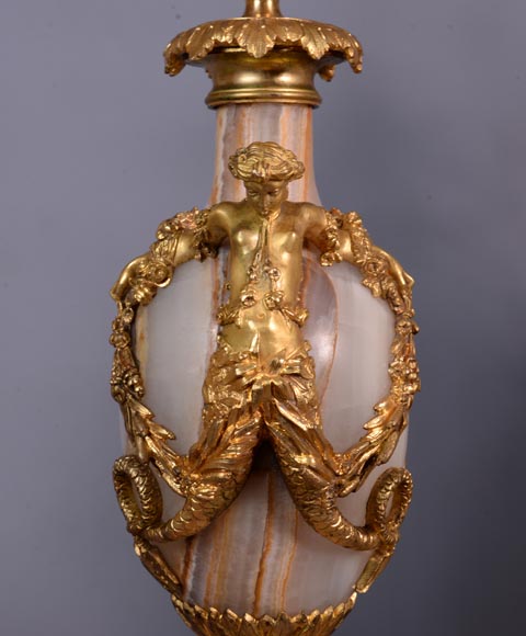 Garniture de cheminée en onyx et en bronze doré Napoléon III, vers 1860-9