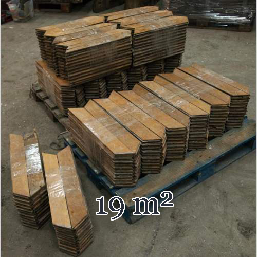 Lot d'environ 19 m2 de parquet ancien Point de Hongrie en chêne