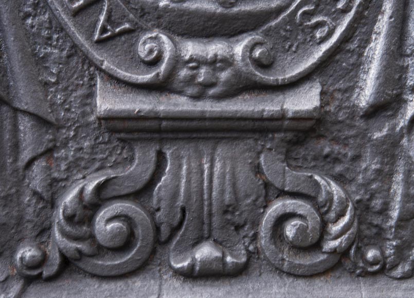 Plaque de cheminée à décor janséniste du XXe siècle-6