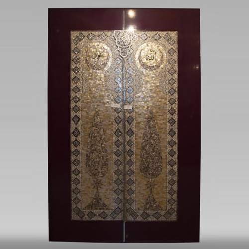 Paire de double-portes coulissantes laquées au décor orientaliste en nacre