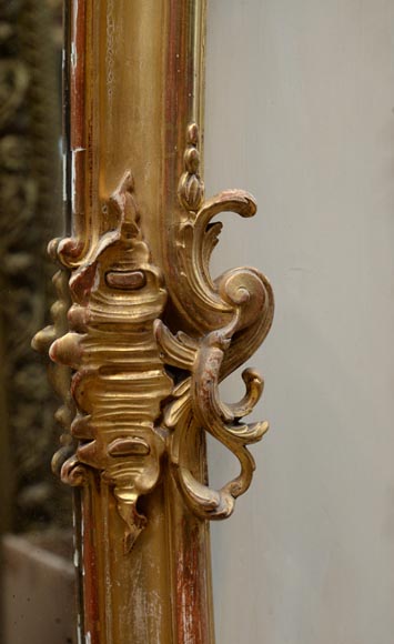 Très riche trumeau de style Louis XV en bois et stuc doré-5