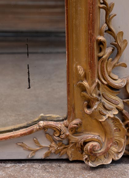 Très riche trumeau de style Louis XV en bois et stuc doré-8