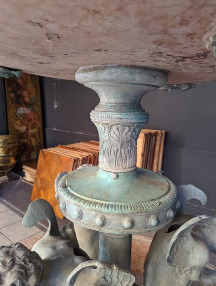 Fontaine italienne de style Napoléon III en bronze et marbre rouge de Vérone-5